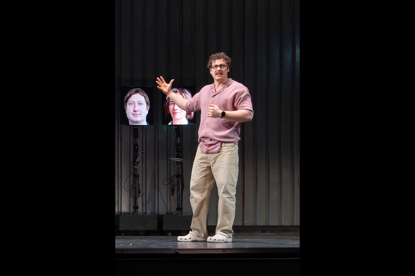 in: DIE ZEITMASCHINE